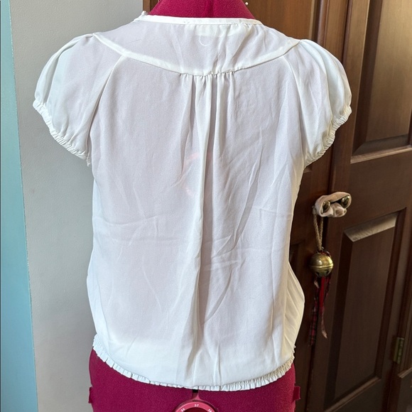 Available by Angela fashion blouse 100%poly lace, trimmed V-neck lace up NWOT - Picture 7 of 10